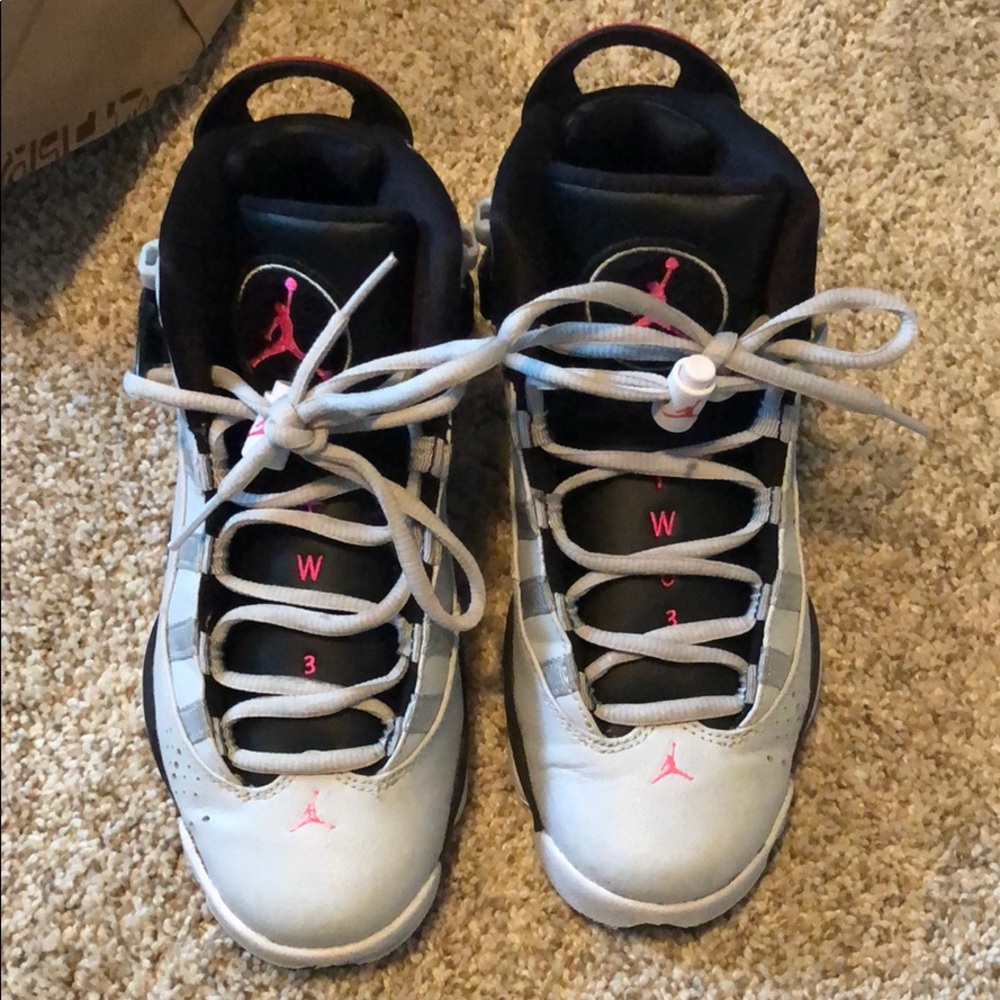 jordan basketball sneakers